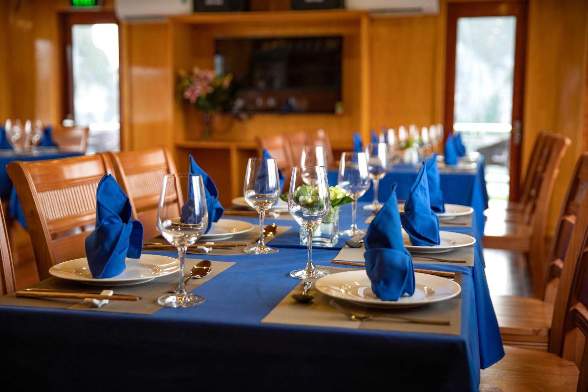 Venezia Boutique Cruises - Catba Island Hotel Chan Chau Buitenkant foto