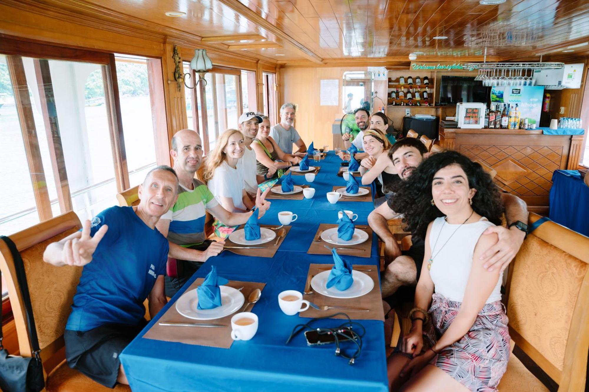 Venezia Boutique Cruises - Catba Island Hotel Chan Chau Buitenkant foto